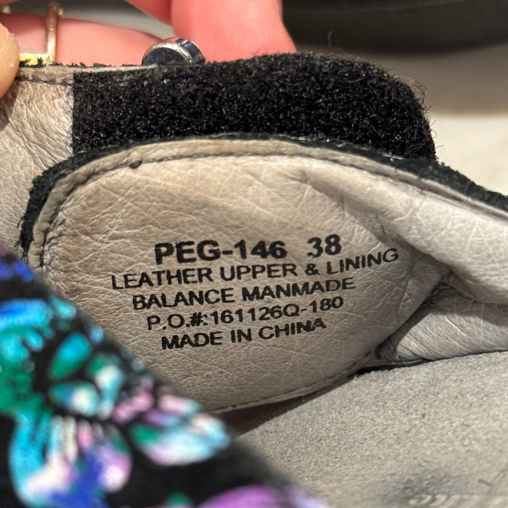 Alegria Peggy Sandals Size 38 Black Purple Floral Leather Slides Comfort Buckle - Picture 4 of 9